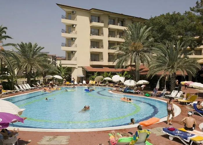 Hotel Palm D'or Side